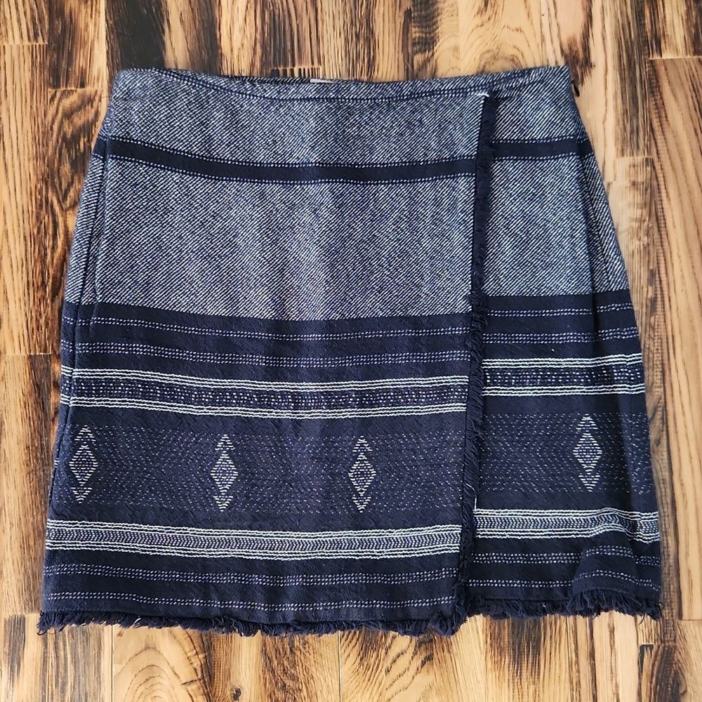 Loft Blanket Jaquard Wrap Skirt